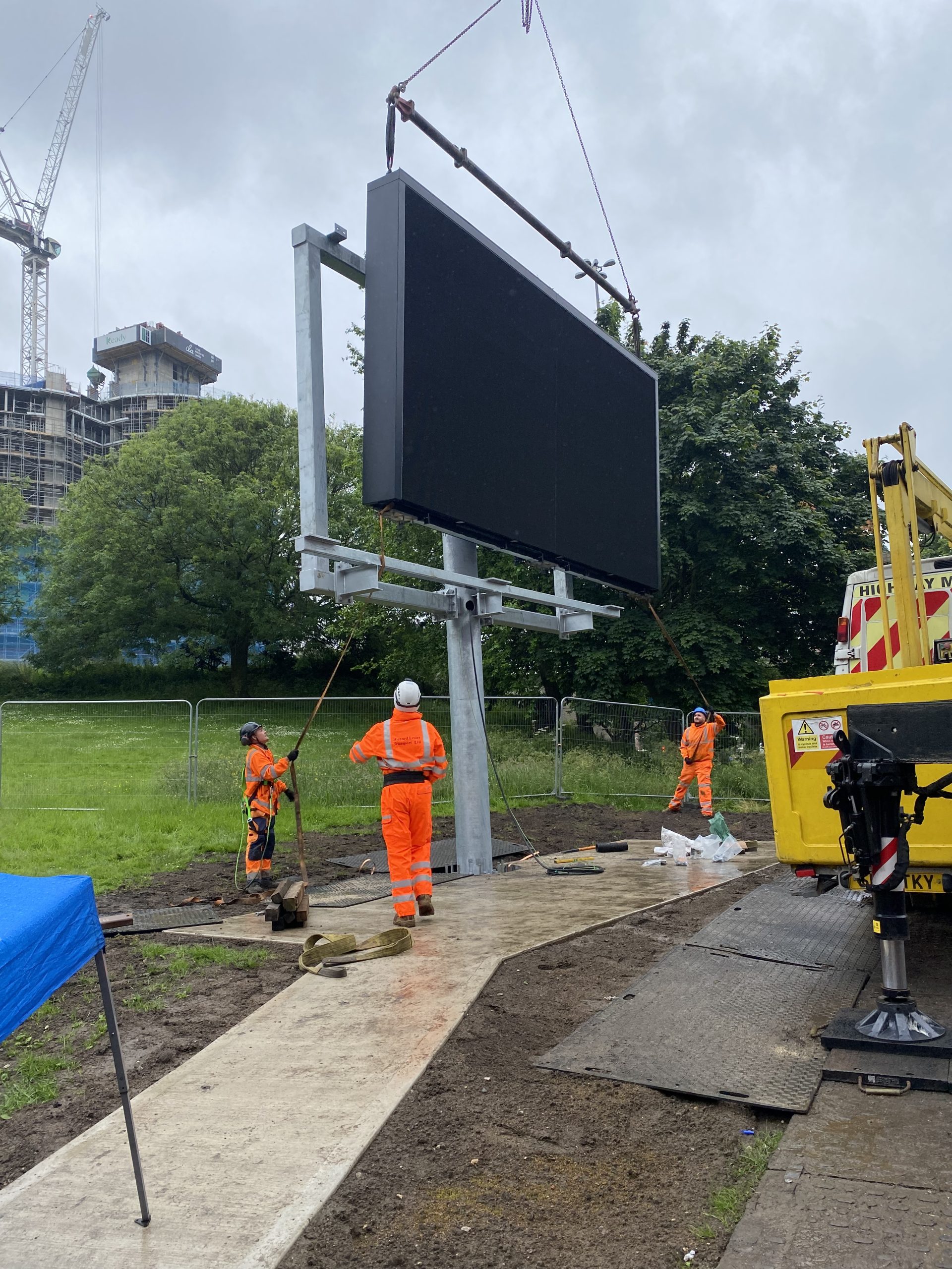 JCDecaux - Kirkstall Rd, Leeds