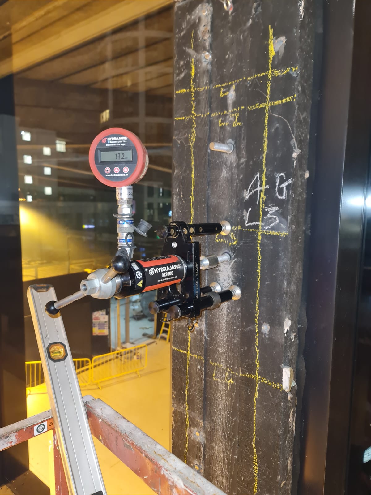 JCDecaux - Transvision at Barking Station