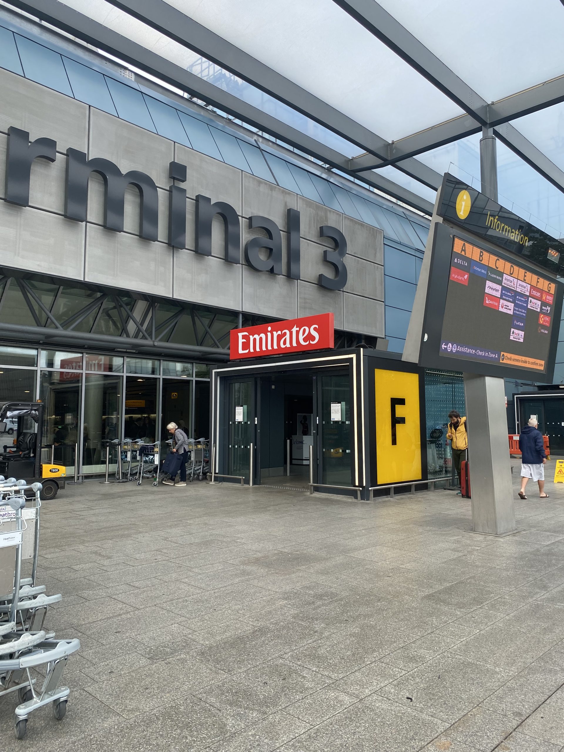 JCDecaux - Emirates T3 Heathrow