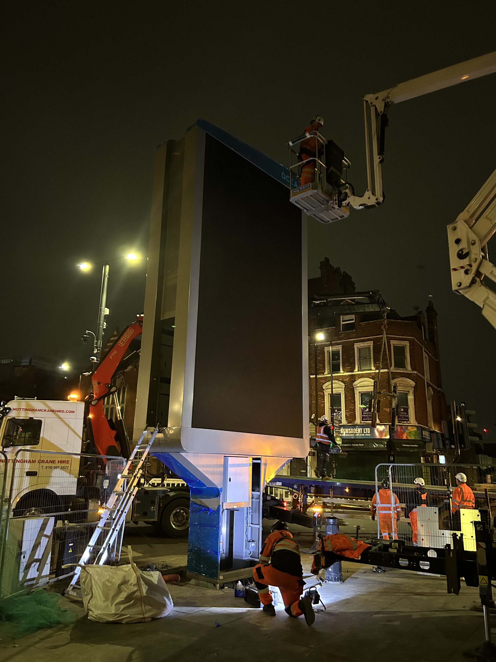Ocean Outdoor, Hammersmith